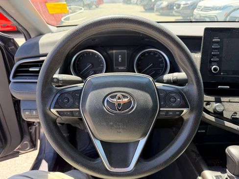 Used 2023 Toyota Camry LE FWD image 8