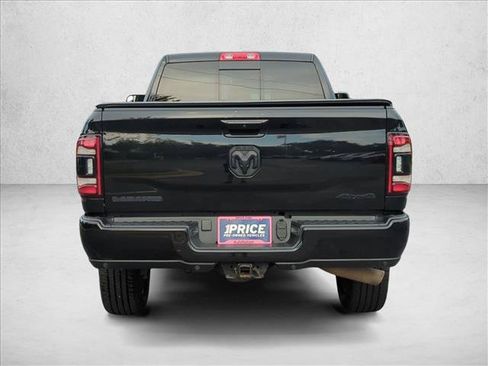 Used 2022 RAM 3500 Laramie w/ Night Edition AWD/4WD image 7