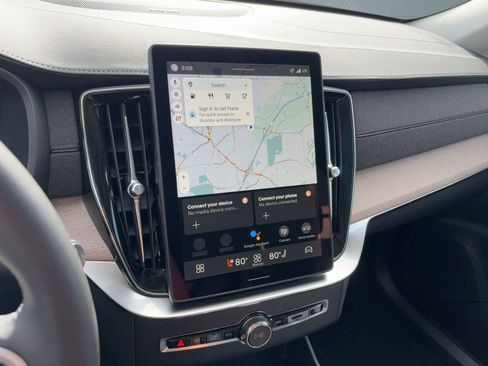 New 2026 Volvo XC90 B6 Plus w/ Protection Package image 23