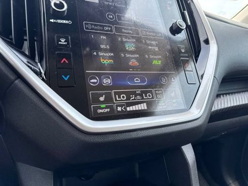 Used 2025 Subaru Ascent Premium AWD/4WD image 9