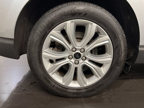 Used 2024 Ford Edge Titanium AWD/4WD image 7