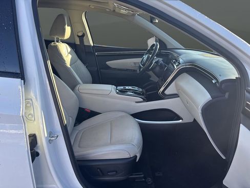 Used 2024 Hyundai Tucson Limited image 30