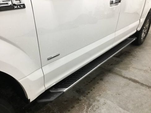 Used 2015 Ford F150 XLT w/ Equipment Group 301A Mid AWD/4WD image 5