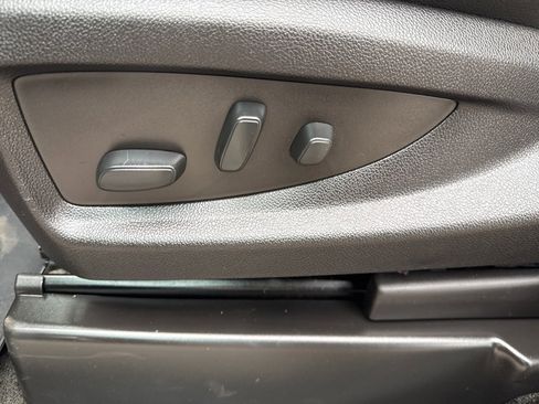 Used 2018 GMC Sierra 1500 SLT w/ SLT Premium Package image 7