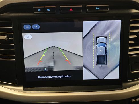 Used 2023 Ford F150 Lightning XLT image 27