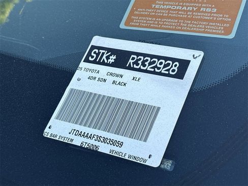 Certified 2025 Toyota Crown XLE image 36