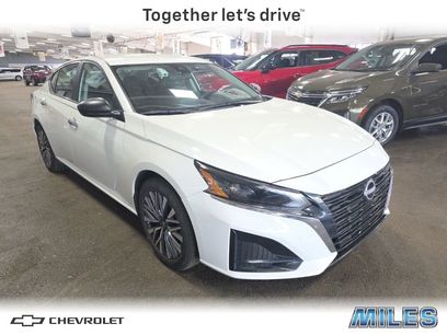 Used 2025 Nissan Altima 2.5 SV