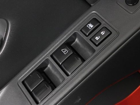 Used 2023 Nissan Frontier PRO-4X w/ Technology Package image 22