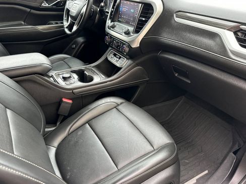 Certified 2023 GMC Acadia SLT w/ Elevation Edition FWD image 21