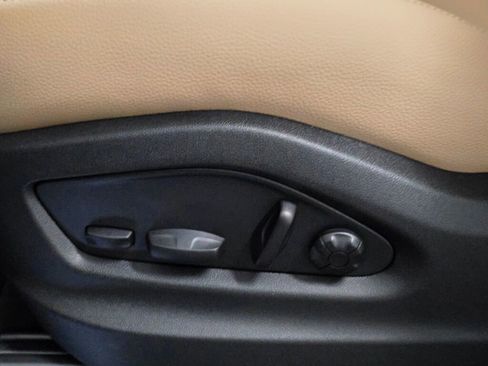 New 2026 Porsche Cayenne image 39