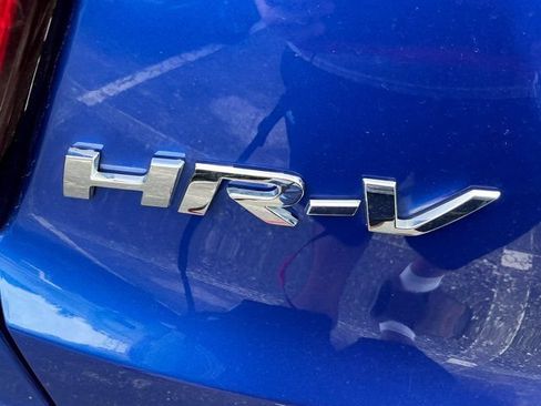 Used 2020 Honda HR-V Sport image 11
