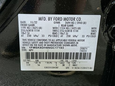 Certified 2022 Ford Explorer XLT w/ Equipment Group 202A AWD/4WD image 38
