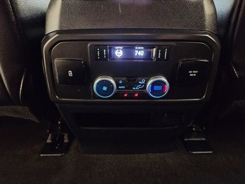 Used 2021 Ford Expedition Limited image 30