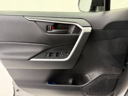 Used 2025 Toyota RAV4 LE image 13