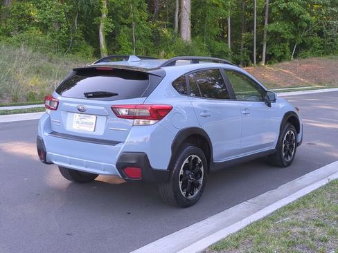 Used 2023 Subaru Crosstrek 2.0i Premium AWD/4WD image 13