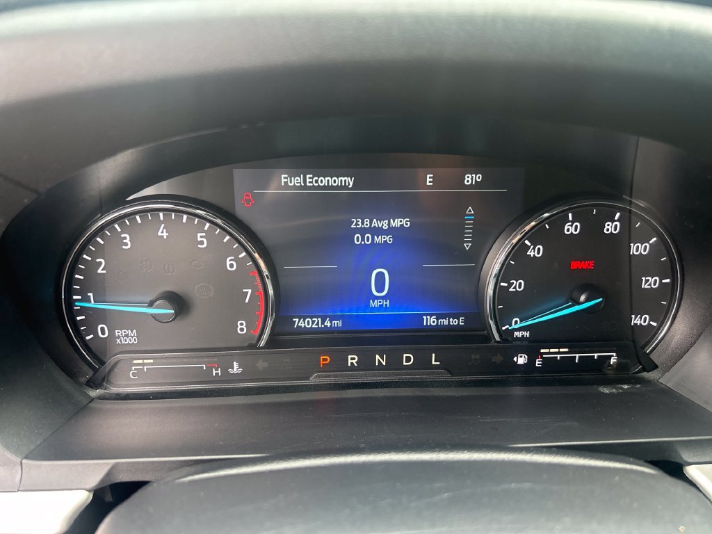 Used 2023 Ford Explorer XLT w/ Equipment Group 202A AWD/4WD image 18