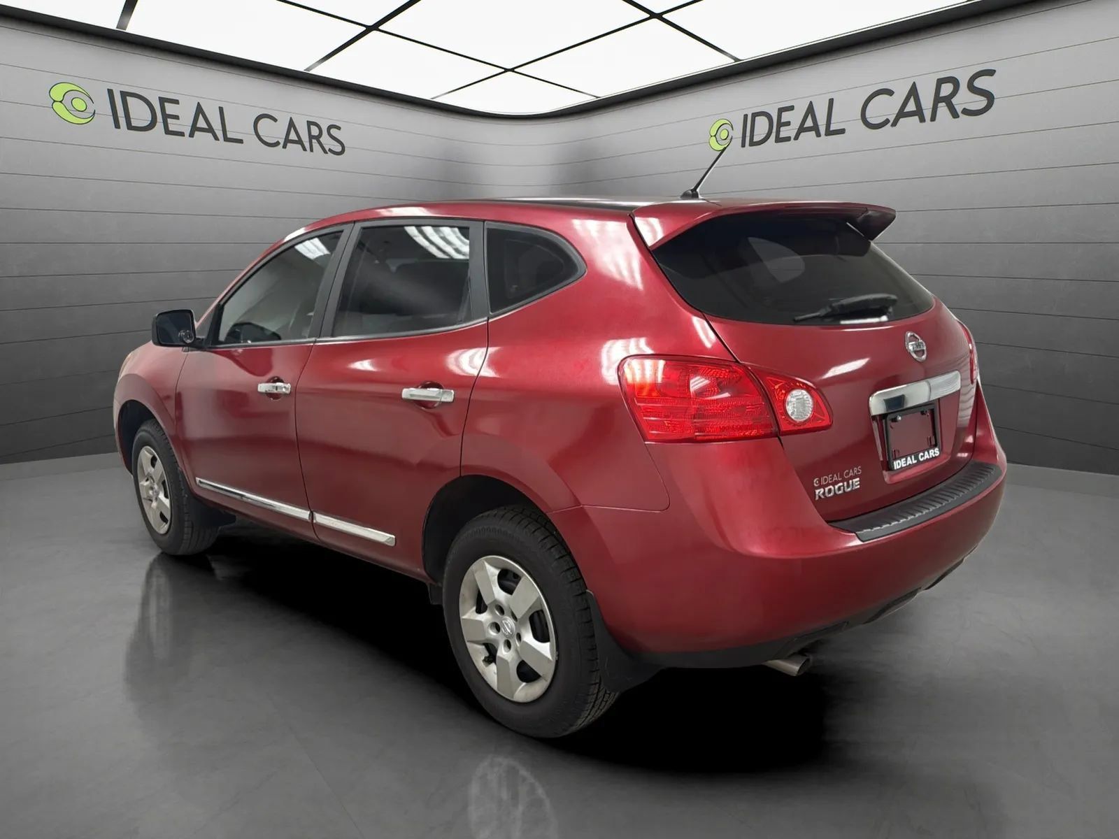 Used 2013 Nissan Rogue S FWD image 7