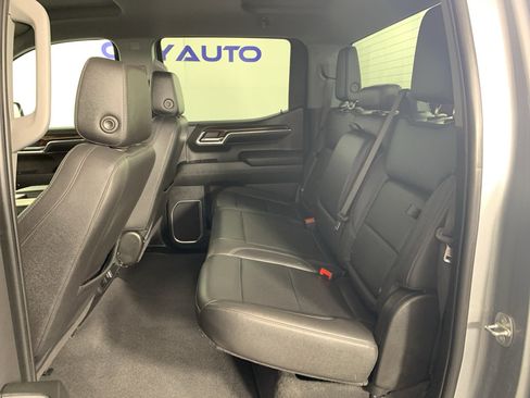 Used 2024 GMC Sierra 1500 SLT RWD image 29