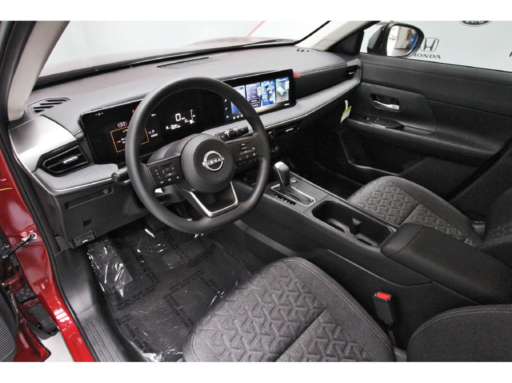 Used 2026 Nissan Kicks SV FWD image 13