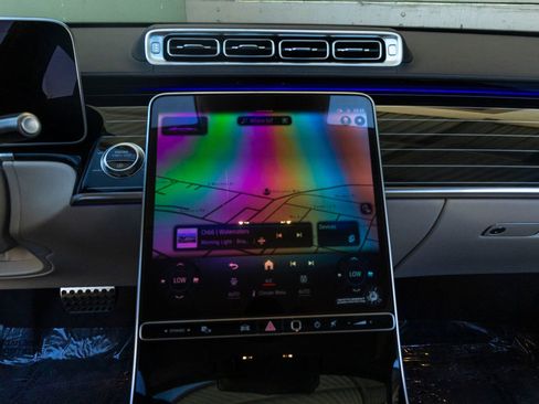 New 2026 Mercedes-Benz S 580 4MATIC Sedan image 17