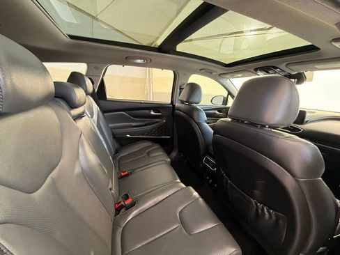 Used 2021 Hyundai Santa Fe Limited image 19