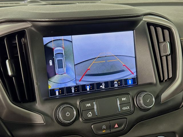 Used 2022 GMC Terrain AT4 w/ Infotainment Package II AWD/4WD image 17