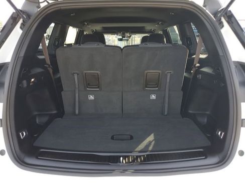 Certified 2025 Jeep Grand Cherokee L Laredo image 12