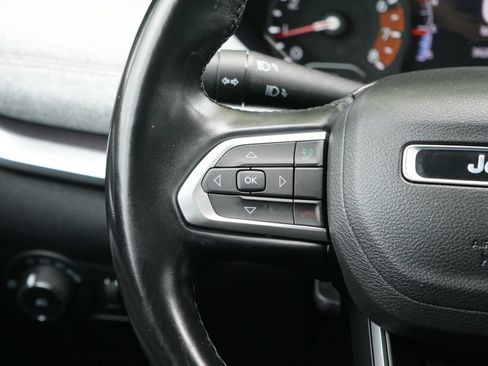 Used 2022 Jeep Compass Latitude w/ Sun and Sound Group AWD/4WD image 14