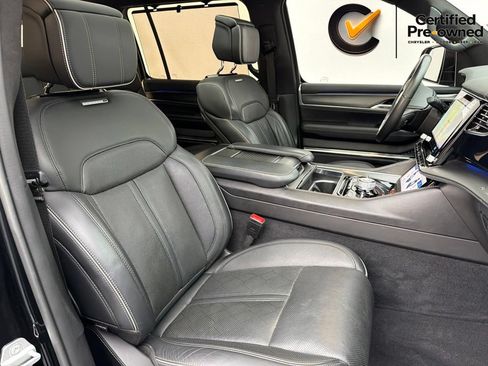 Certified 2023 Jeep Grand Wagoneer Series II AWD/4WD image 43