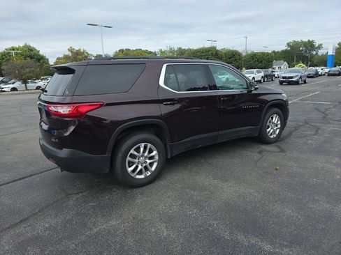Used 2021 Chevrolet Traverse LT AWD/4WD image 8
