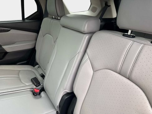 Certified 2024 Honda Pilot Elite image 12