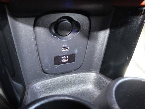 Used 2021 MINI Cooper S image 12