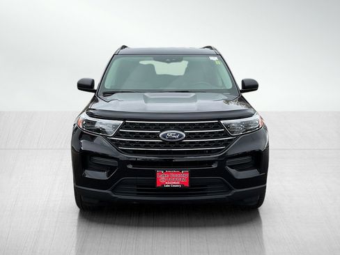 Used 2024 Ford Explorer XLT w/ Class IV Trailer Tow Package AWD/4WD image 8