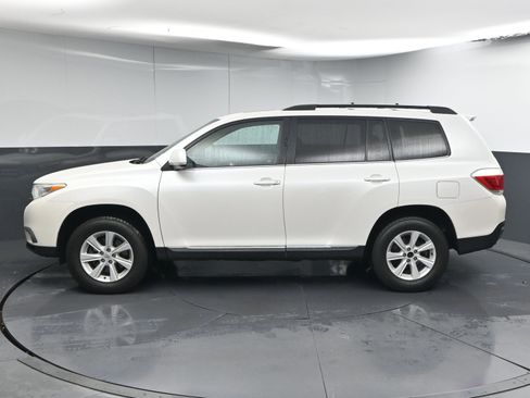 Used 2013 Toyota Highlander SE image 5