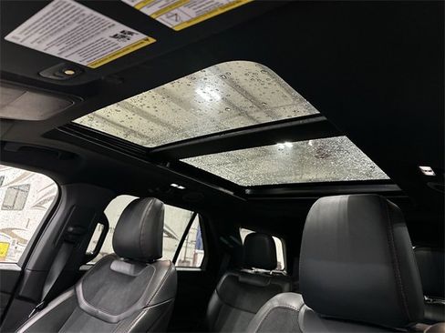 Used 2025 Ford Explorer ST w/ Sun And Sound Package image 20