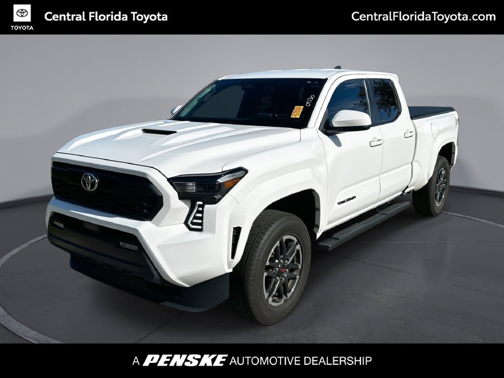 Used 2025 Toyota Tacoma TRD Sport AWD/4WD image 1