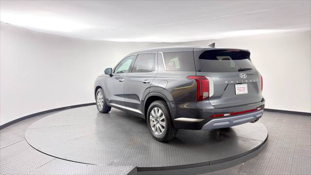 Used 2025 Hyundai Palisade SEL FWD image 6