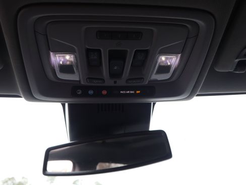 Used 2022 GMC Sierra 1500 Denali image 30