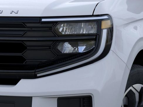 New 2026 Ford Expedition Active AWD/4WD image 16