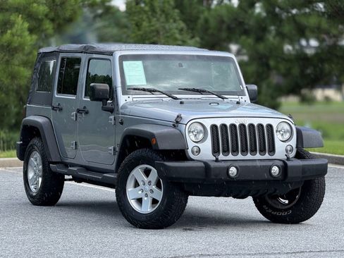 Used 2016 Jeep Wrangler Unlimited Sport w/ Quick Order Package 24S AWD/4WD image 13
