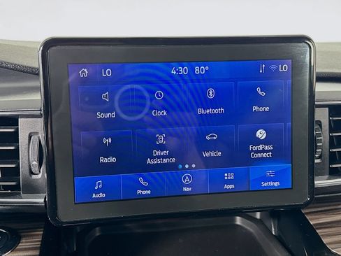Used 2024 Ford Explorer Limited AWD/4WD image 42
