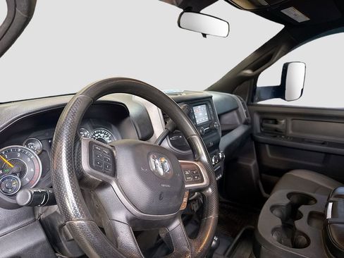 Used 2022 RAM 3500 Tradesman AWD/4WD image 11