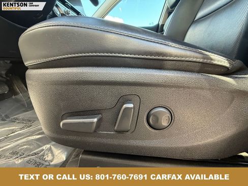 Used 2025 Kia Telluride S AWD/4WD image 32