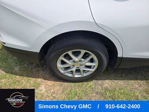 Used 2022 Chevrolet Equinox LT FWD image 7