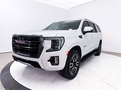 Used 2021 GMC Yukon XL AT4 w/ Rear Media and Nav Package AWD/4WD image 16