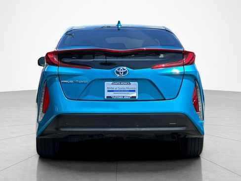 Used 2020 Toyota Prius Prime LE FWD image 4