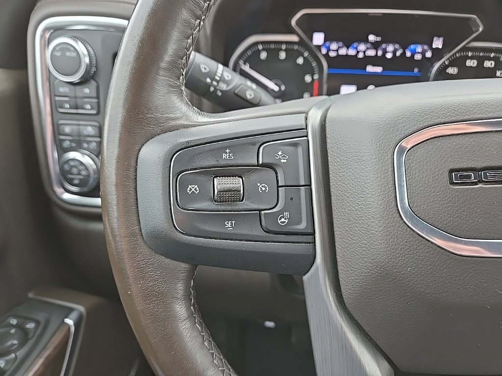 Used 2022 GMC Sierra 1500 Denali w/ Driver Alert Package II AWD/4WD image 21