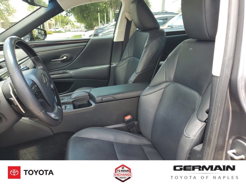 Used 2020 Lexus ES 300h w/ Premium Package FWD image 20