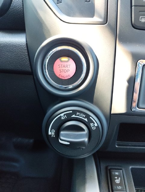 Used 2024 Nissan Titan SV w/ SV Convenience Package AWD/4WD image 26