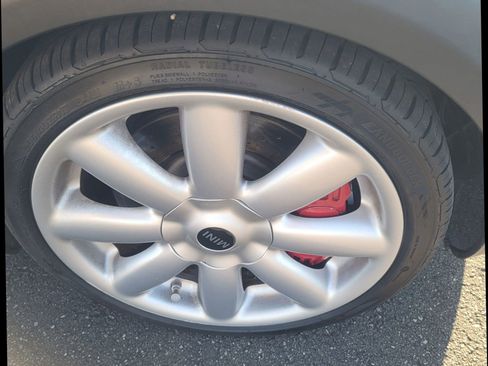 Used 2010 MINI Cooper John Cooper Works image 11